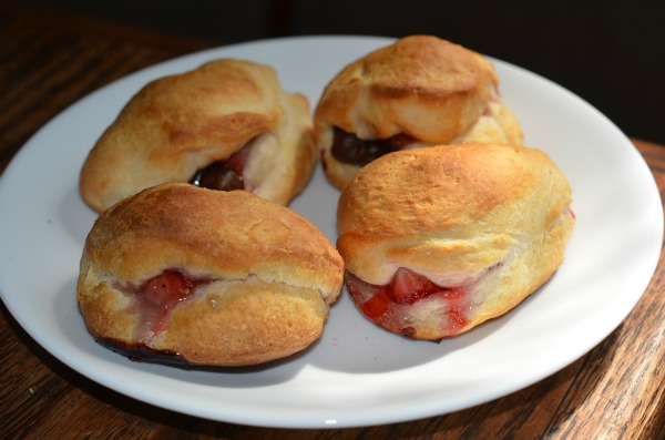 Canned Biscuit Recipes Pillsbury Strawberry Chocolate Chip Biscuits