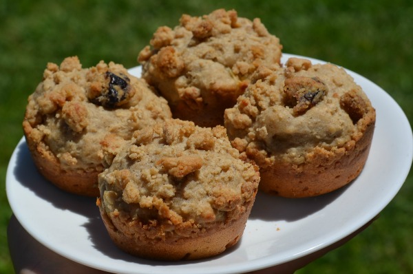 Apple Spice Muffins With Granola Crumb Topping