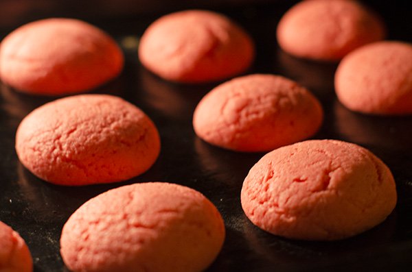 Strawberry Jello Cookies