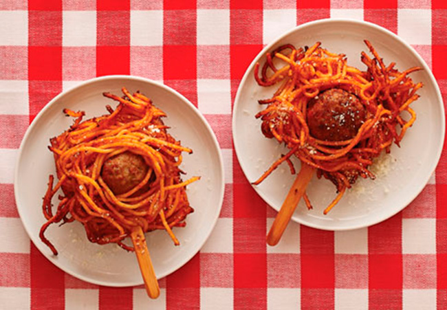 Deep Fried Spaghetti & Meatballs On A Stick