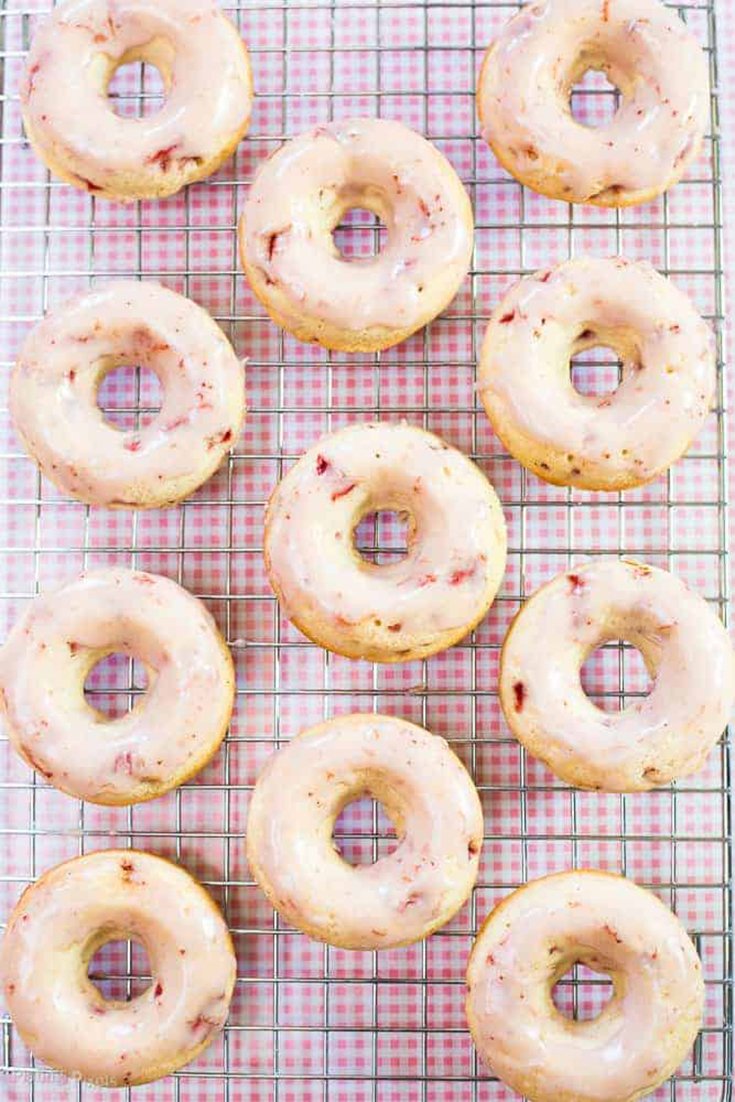 Chocolate Strawberry Glazed Baked Doughnuts